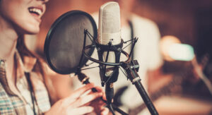 Best Microphone For Female Voice Over
