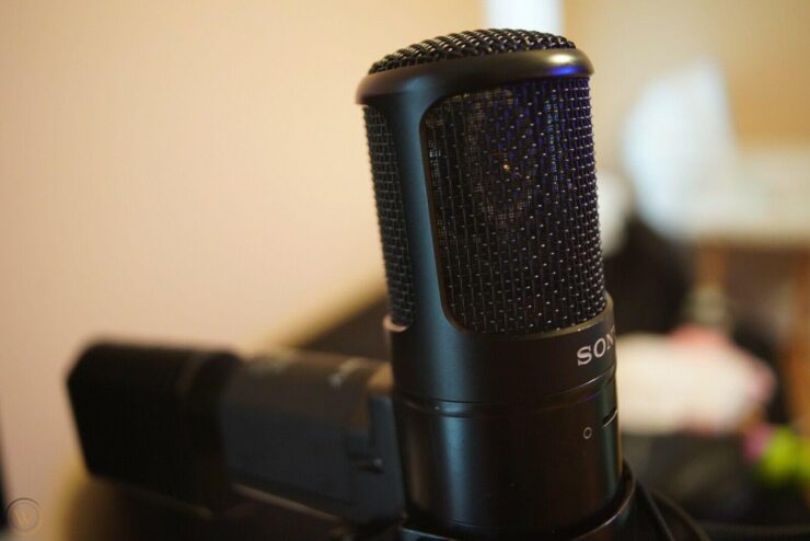 Who Used Sony C800G Microphone